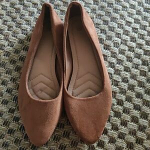 Women’s Black Flats Shoes Comfortable Suede Pointed Toe Slip On Size 9